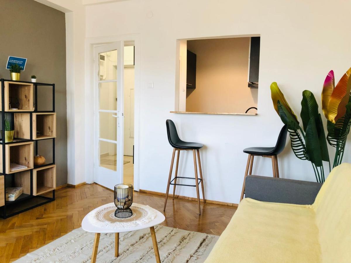 Lovely Studio Bucarest Extérieur photo