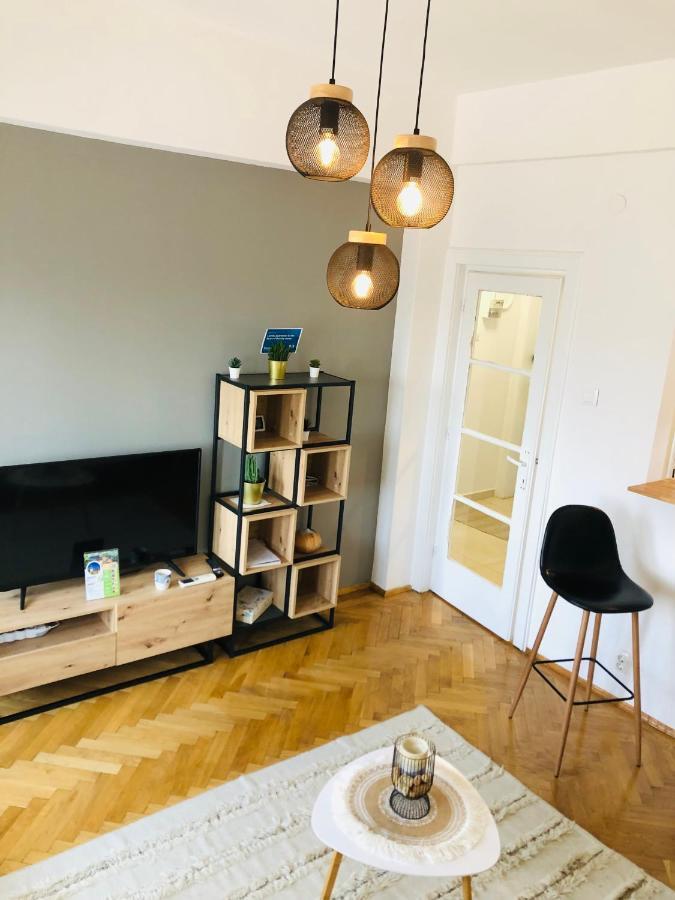 Lovely Studio Bucarest Extérieur photo